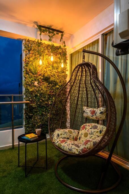 Апартаменты 2R1B/Seaview Tropical /1~8Pax/Gurney Mansion One Джорджтаун Экстерьер фото